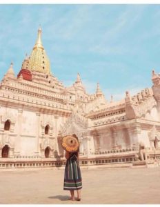 Ananda Pagoda (Best Instagram spot in Bagan)