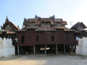 Shwe Yaunghwe Kyaung Monastery